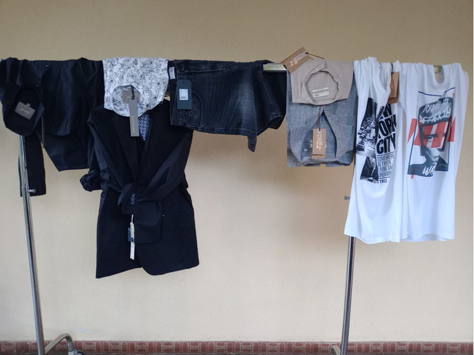 stock uomo target giovane