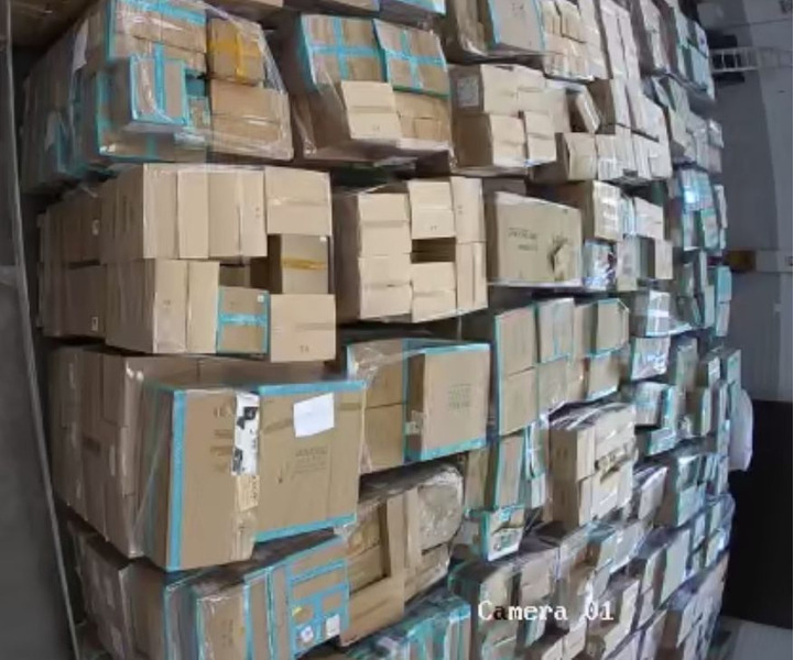 Torino – Cessione stock di merce per negozi e grossisti | Valore d'acq...
